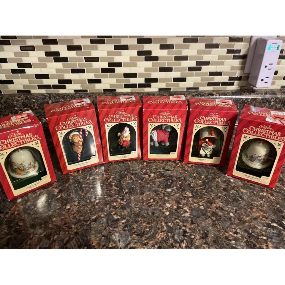 Gibson Christas Collectibles Ornaments‎ Set Of 6- vintage!!